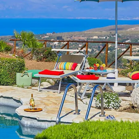 Delfino - Scopello-villas * 스코펠로